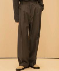 WYM LIDNM ARC CURVED AMUNDSEN SLACKS - メルカリ