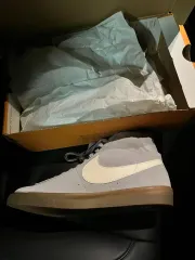 新品 NIKE ナイキ ブレーザー ミッド 260