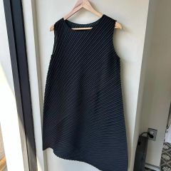 新作☆PLEATS PLEASE BOUNCY BASKET CHARCOAL - メルカリ