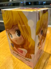 ディズニー Q posket 眠れる森の美女 プリンセス フィギュア