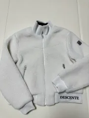 (ほぼ新品 出品22) デサント デイリー/ラウンド ブルゾン フリース ジップアップ 90 (55-6のサムネイル