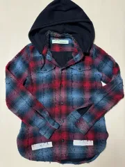 (状態AA 出品80) オフホワイト シュガ(SUGA・ユンギ)着用 フード シャツ ジャケット 100のサムネイル