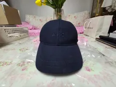 店舗正規品 A.P.C. アー・ペー・セー ベースボールキャップ ネイビー 未使用級のサムネイル