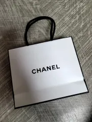 シャネル紙バッグ