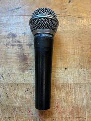 SHURE SM58 スイッチ付き 美品 純正ポップガード＋純正ケース付 SHURE SM58 スイッチ付き 美品 純正ポップガード＋純正ケース付 - メルカリ