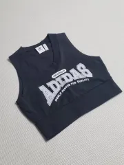 レディース adidas プレッピー クロップド ベスト IA8339