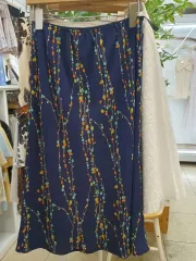 ローラアシュレイ シルクスカート