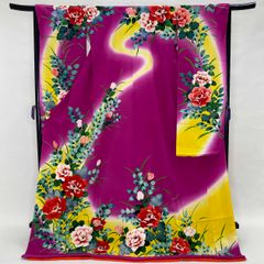 本振袖 引き振袖 正絹  赤 花柄 古典 刺繍 結婚式 裄64.2cm Bランク 花嫁衣装 Mサイズ 4437 本振袖 引き振袖 正絹 赤 花柄 古典 刺繍 結婚式 裄64.2cm Bランク
