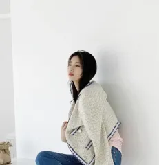 GUESS SUJI ゴールド ピンク ツイード ジャケット オールドマネー ルック オフィス コア 通勤ルック ゲストルックのサムネイル