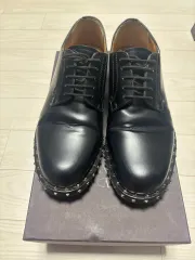 ヴァレンティノ ロックスタッズ ドビ 40のサムネイル