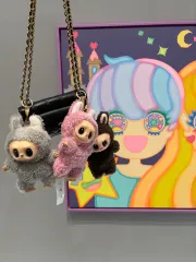 Labubuキーホルダー