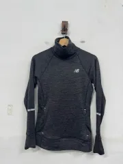(85)ニューバランス レディース heat 長袖Tシャツのサムネイル