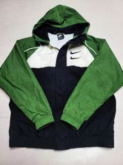 大きいサイズ NIKE アノラック ジャケッ ト ボルト ビッグスウォッシュ 
