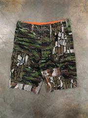 NIKE JORDAN x UNDEFEATED ショートパンツ 迷彩 - メルカリ