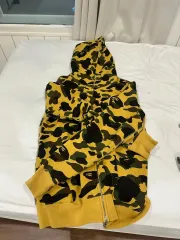 A BATHING APE フードジップアップ イエローカモフラ
