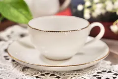 Ｂ【Noritake】ノリタケ ボーンチャイナ 白磁 金彩ライン ティーカップ＆ソーサー