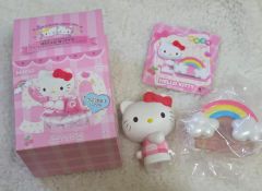 新品、未使用　キティちゃん　汽車型　小物入れ 新品、未使用 キティちゃん 汽車型 小物入れ - メルカリ