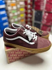 265 VANS ヴァンズ ユニセックス オールドスクール スニーカー VN0005UFBRO