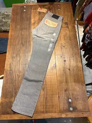 クーポン発行中！Vans（ヴァンズ）の「V76 Skinny Jeans（スキニージーンズ）」のウォッシュドグレー　30×30のサムネイル