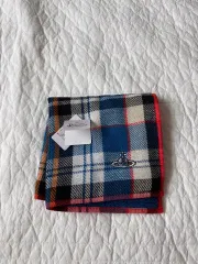 1枚の中に世界観が詰め込まれた - VIVIENNE WESTWOOD ハンカチ スカーフ
