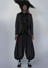 COMME des GARCONS COMME des GARCONS 23ss エステルサテン 裁ち切りノーカラージャケット S コムデギャルソンコムデギャルソン コムコム 2023ss AD2022のサムネイル