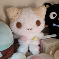 ハンドメイド ぬいぐるみ ホワイト ぽなかすいたね - メルカリ