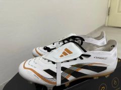 新品26㎝) adidas プレデター アクセレレイター FG/AG ジダン - メルカリ