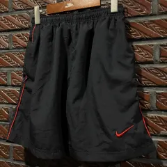 ナイキ ハーフパンツ