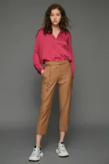 マージュパンツ