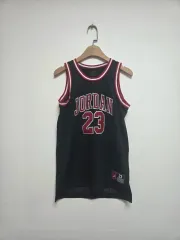 ナイキ ジョーダン 23 キッズ ジャージ ノースリーブ タンクTシャツ (10-12Y)