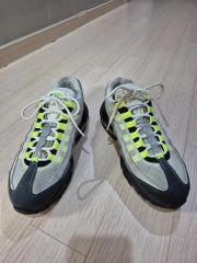 【ラスト　禁煙】Nike Air Max 95 No Sew Neon 27.5 ラスト 禁煙】Nike Air Max 95 No Sew Neon 27.5 - メルカリ