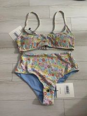 タグ付き未使用☆Pale swimwear ビキニ 小花柄 グリーン 黄緑 - メルカリ