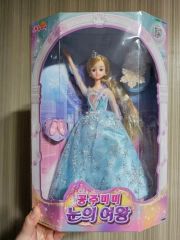 エルサ ディズニー　Disney Frozen Exclusive 　P185 エルサ ディズニー Disney Frozen Exclusive P185 - メルカリ