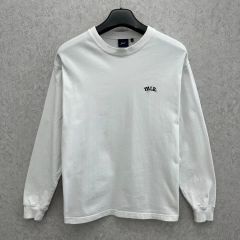トーガ TOGA VIRILIS オリエンタル風テープライン 刺繍入り ロンT
