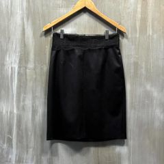 最新デニーローズ◆素敵レース使い！女らしさ際立つ”黒レザー調タイトスカート！40 最新デニーローズの素敵レース使い！女らしさ際立つ”黒レザー調タイト