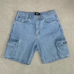 USED 30 パレス デニム ショーツのサムネイル