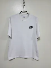OIOI オアイオアイ 白 半袖 Tシャツのサムネイル