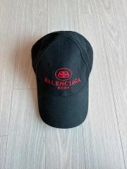 BALENCIAGA MODE 黒キャップと保存袋セット - メルカリ