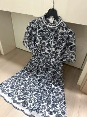 新品◇定価4.1万 グレースクラス 膝丈ワンピース マリン柄 マルチ