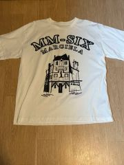 メゾン マルジェラ Tシャツ カレンダー ロゴ 赤テープ 正規品 新品 白 