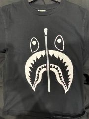 A BATHINGAPEエイプ クリスタルストーンシャークTシャツ 半袖 - メルカリ