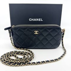 稀少！新品未使用 Chanel ネイビー キルティングショルダーバッグ