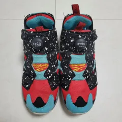 リーボック インスタ ポンプ フューリー 235