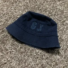 GUESS バケットハット