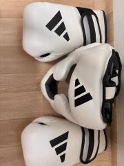 adidas ADISHORI ボクシンググローブ 黒/白 日本製 8オンス - メルカリ