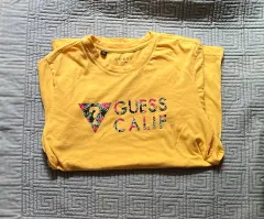 GUESS Tシャツ