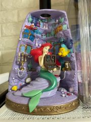 フィギュア ディズニー アリエル 木彫り The little mermaid - メルカリ