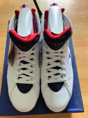 エア ジョーダン 7 Paris Saint-Germain(パリ サンジェルマン) 265