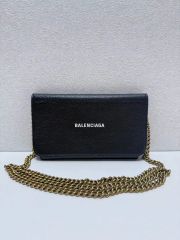BALMAIN ロゴ ショルダーバッグ フリンジ付き - メルカリ