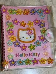 ☆激レア！キティ マルチケース☆ - メルカリ